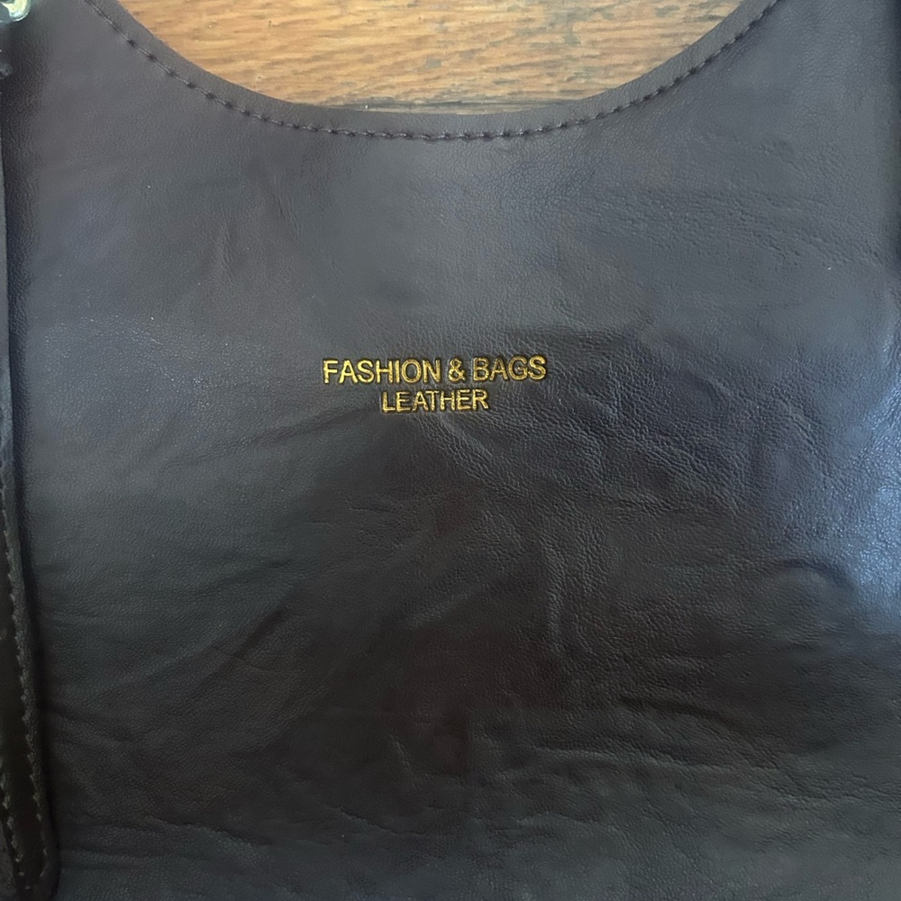 FASHION & BAGS LEATHER - Picture 4 of 7